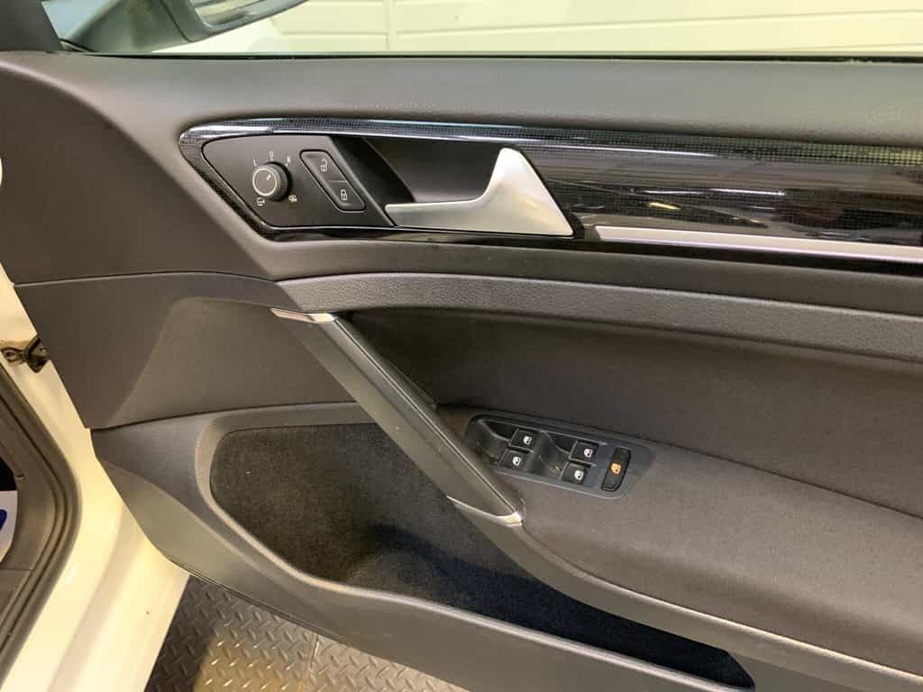 ga-img